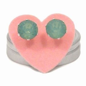 JoJo love you bling: Green crystal earrings